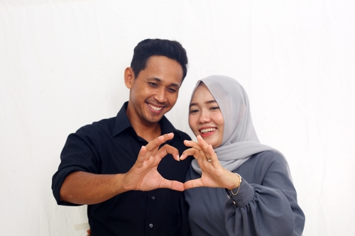 I love you, wife, in Arabic